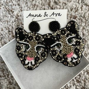 Anna & Ava tiger earrings, new with tags never worn